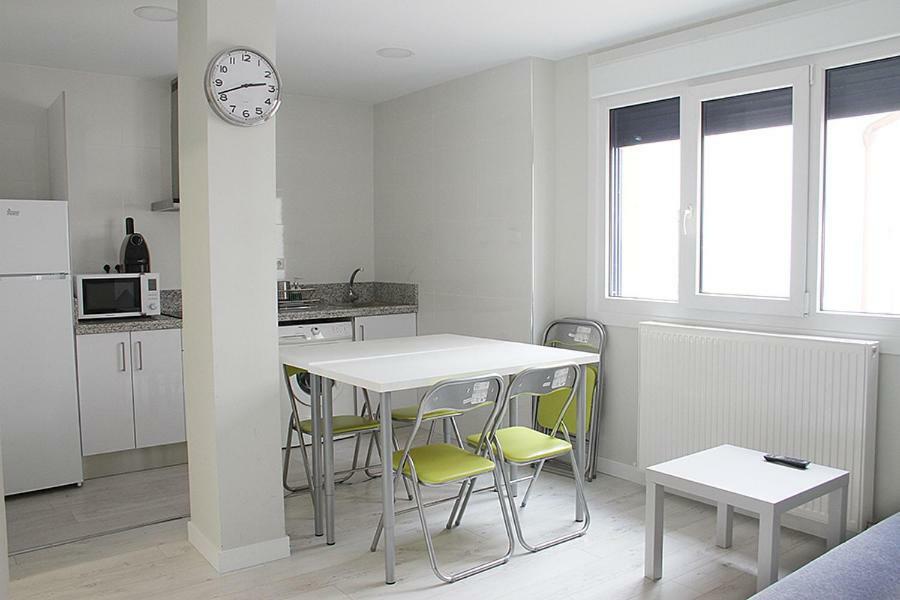 Apartamentos Logrono Centro Kültér fotó