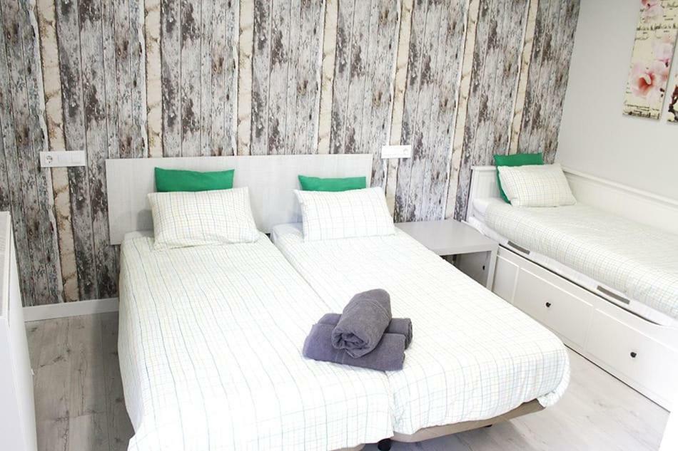Apartamentos Logrono Centro Kültér fotó